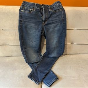 Aeropostale High Waisted Jegging - Size 0 Short